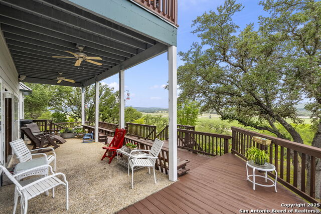 Listing photo id 33 for 125 Northlake
