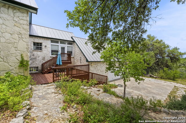 Listing photo id 35 for 125 Northlake