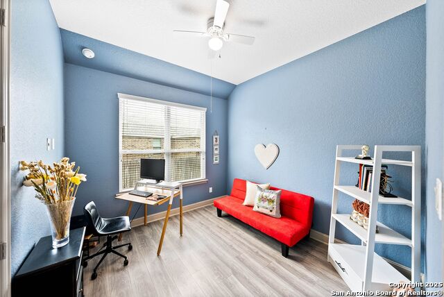 Image 14 of 37 For 504 Mission Hill Run