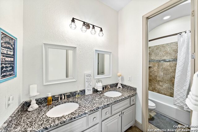 Image 15 of 37 For 504 Mission Hill Run