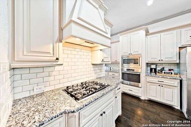 Image 9 of 37 For 504 Mission Hill Run