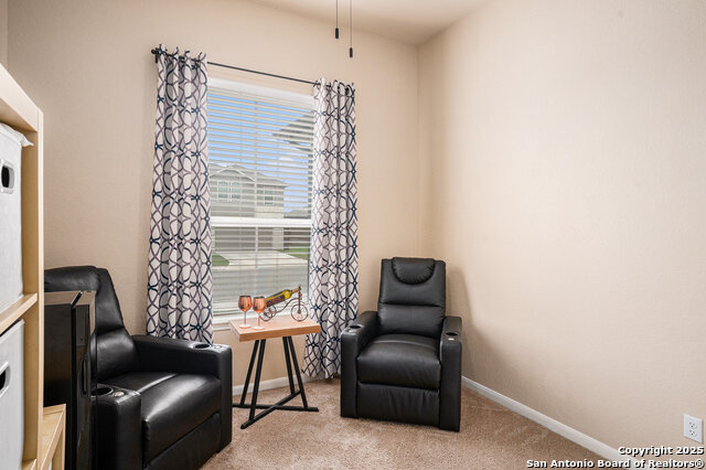 Listing photo id 16 for 2196 New Castle