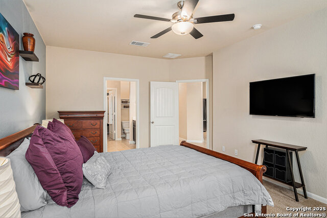 Listing photo id 19 for 2196 New Castle