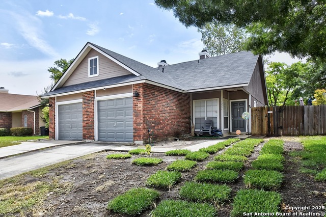 Listing photo id 0 for 12234 12236 Stoney