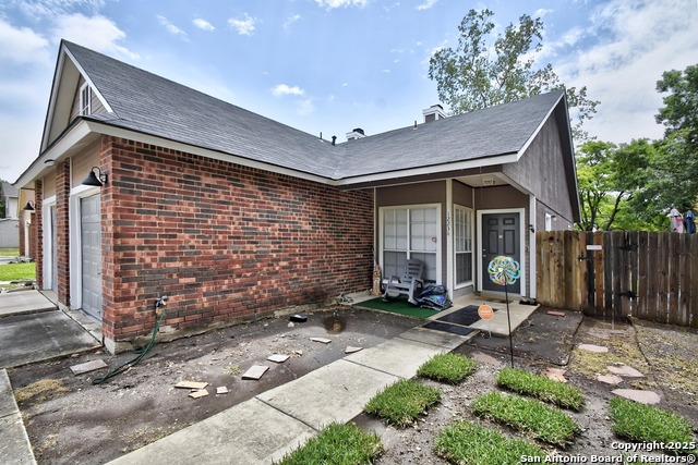 Listing photo id 2 for 12234 12236 Stoney