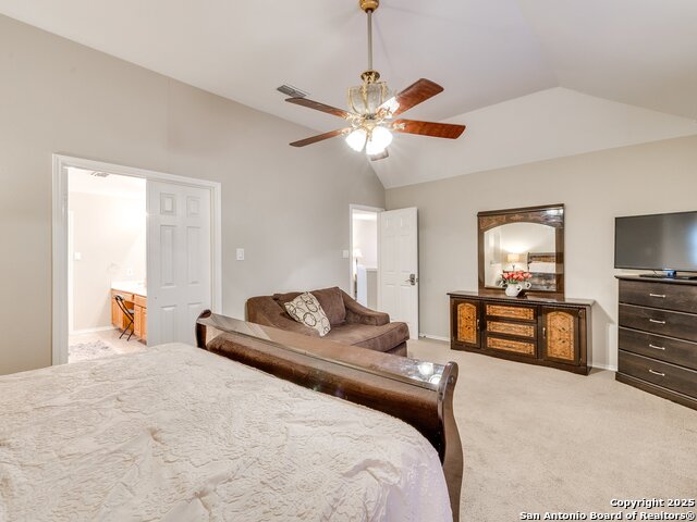 Image 49 of 79 For 25027 Arrow Glen
