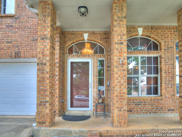 Image 6 of 79 For 25027 Arrow Glen