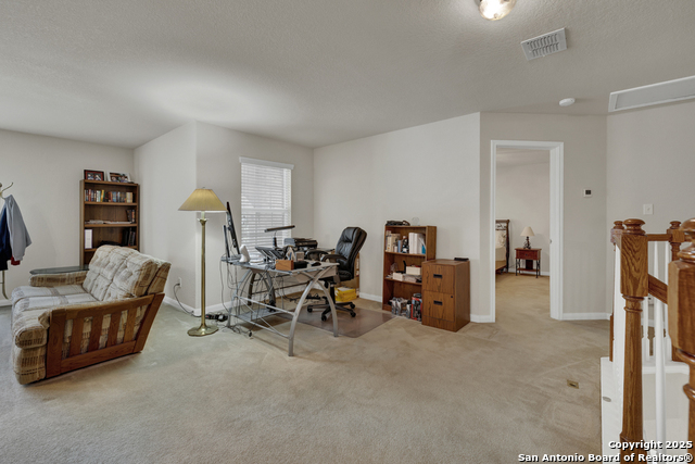 Listing photo id 31 for 9254 Wind Talker