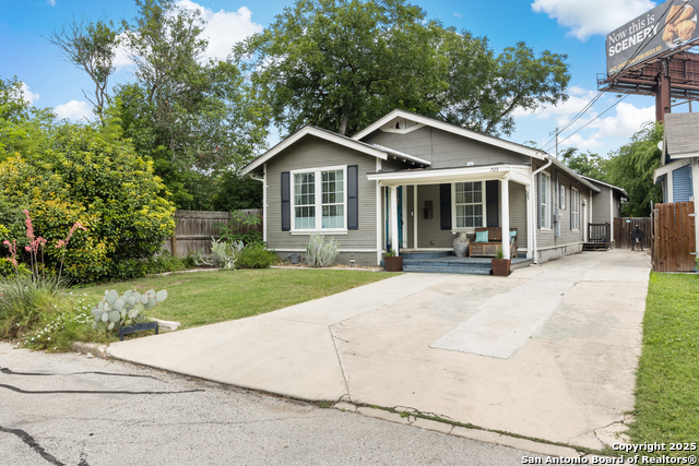 Details for 725 Magnolia E, San Antonio, TX 78212