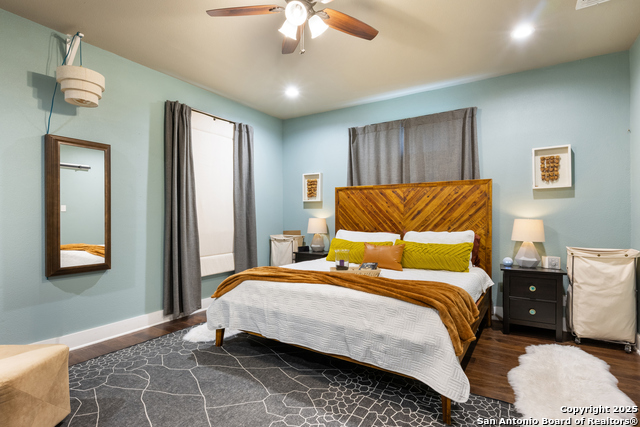 Image 19 of 31 For 725 Magnolia E