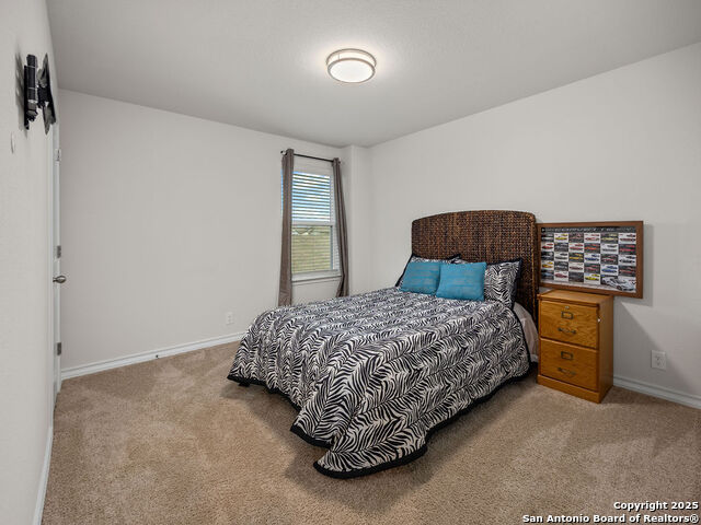 Image 18 of 44 For 22146 Pivot Point