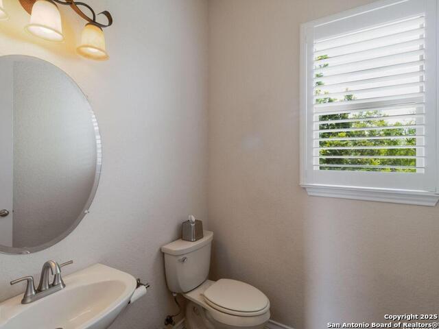 Listing photo id 12 for 1280 Mystic Pkwy