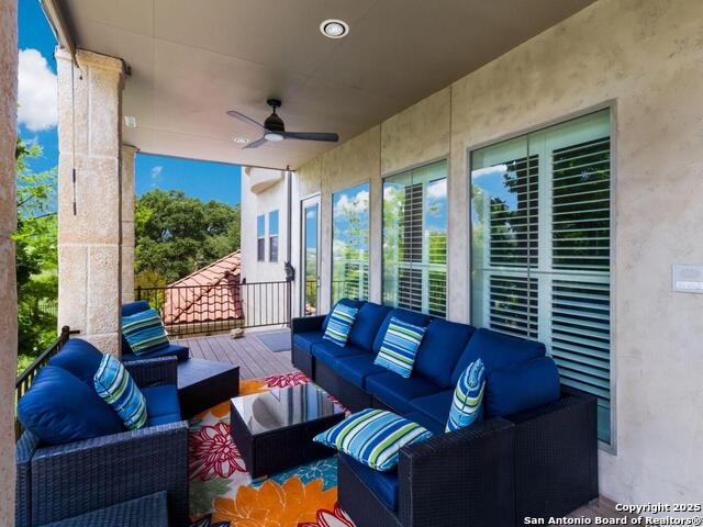 Listing photo id 27 for 1280 Mystic Pkwy