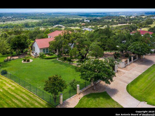 Listing photo id 33 for 1280 Mystic Pkwy
