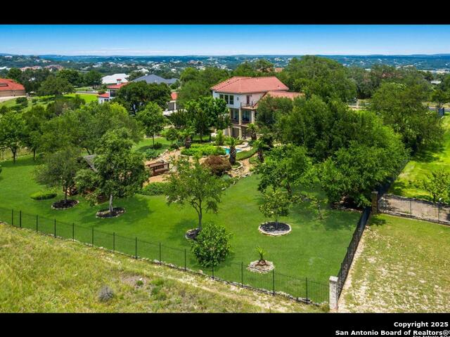 Listing photo id 34 for 1280 Mystic Pkwy
