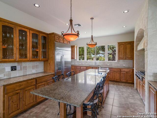 Listing photo id 7 for 1280 Mystic Pkwy