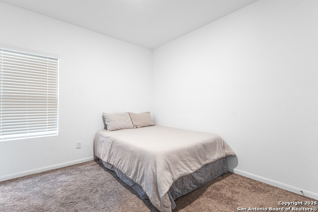 Image 11 of 25 For 14527 Austin Heights