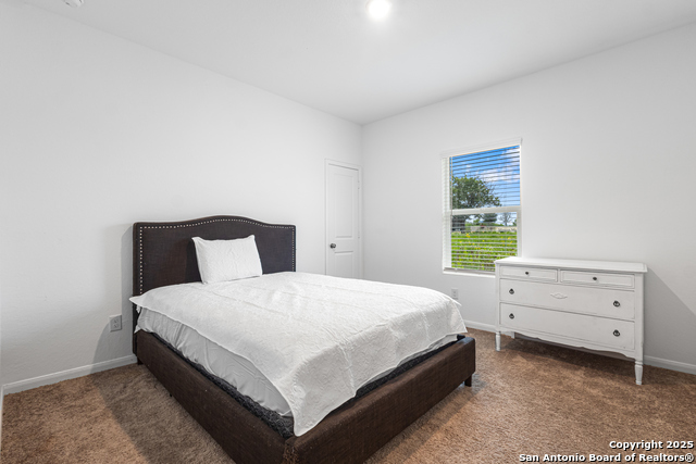 Image 13 of 25 For 14527 Austin Heights