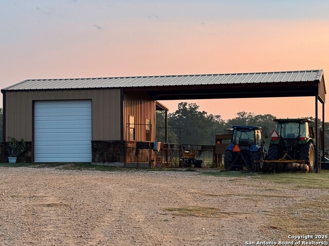 Image 10 of 58 For 1494 County Road 433