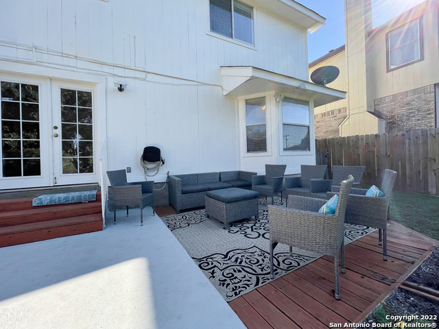 Listing photo id 21 for 11427 Baltic Dr