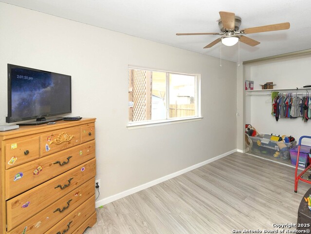 Image 13 of 18 For 9730 Ivy Plain Dr