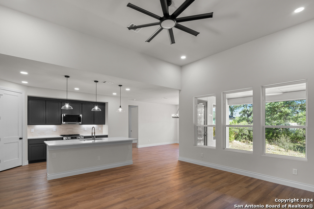 Details for 860 Rayner Ranch Blvd, Spring Branch, TX 78070