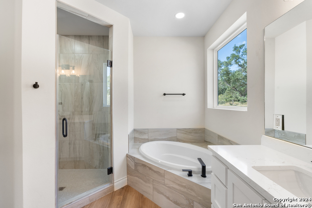 Image 13 of 22 For 860 Rayner Ranch Blvd