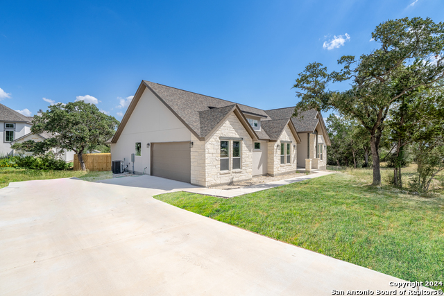 Image 5 of 22 For 860 Rayner Ranch Blvd