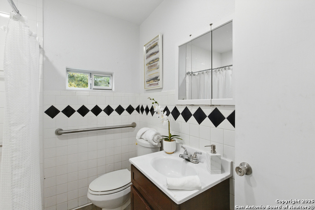 Listing photo id 9 for 315 Morrill