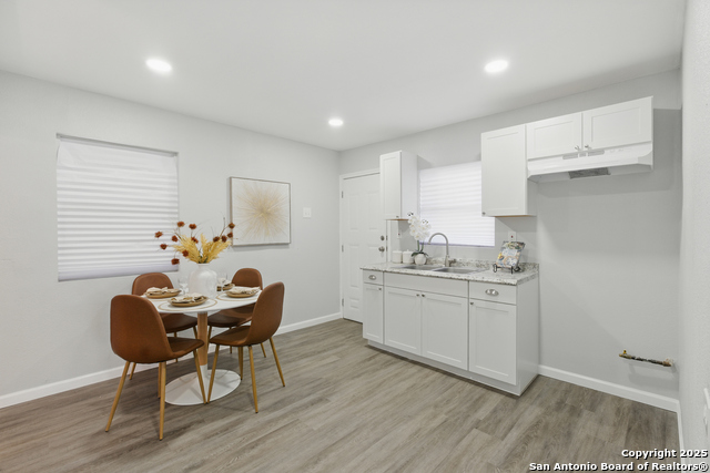 Listing photo id 3 for 315 Morrill