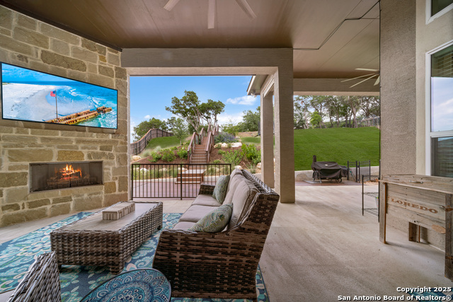 Listing photo id 24 for 8283 Apache
