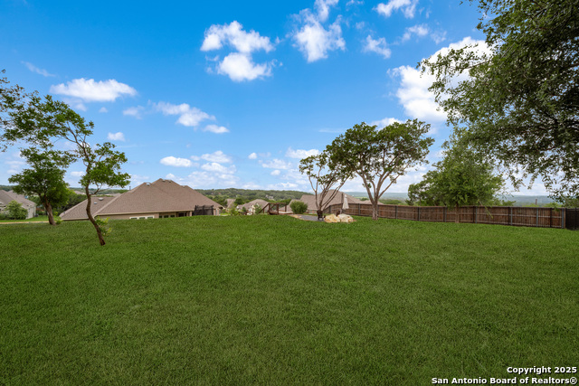 Listing photo id 27 for 8283 Apache