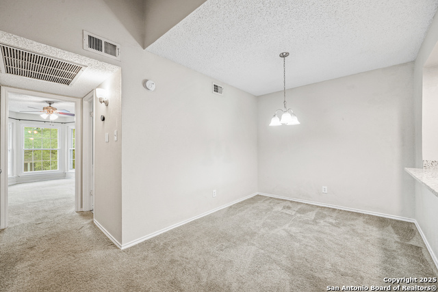 Image 17 of 32 For 13130 Blanco  404