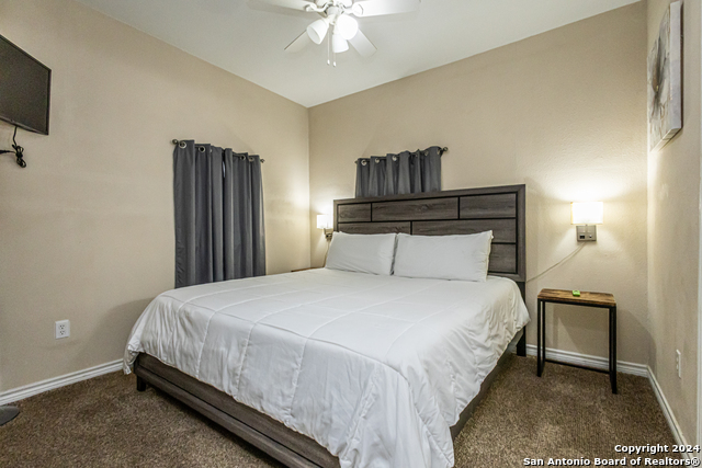 Listing photo id 20 for 1202 Center N