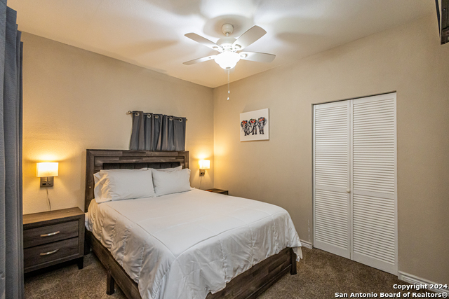 Listing photo id 21 for 1202 Center N