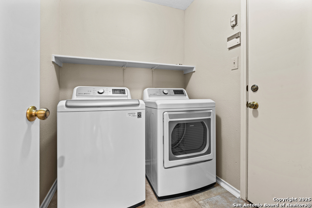 Listing photo id 9 for 7034 Horizon Peak