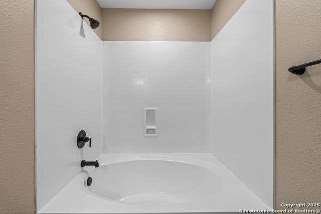 Listing photo id 20 for 7034 Horizon Peak