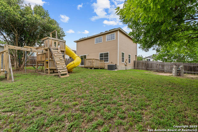 Listing photo id 22 for 7034 Horizon Peak