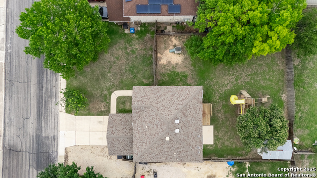 Listing photo id 24 for 7034 Horizon Peak