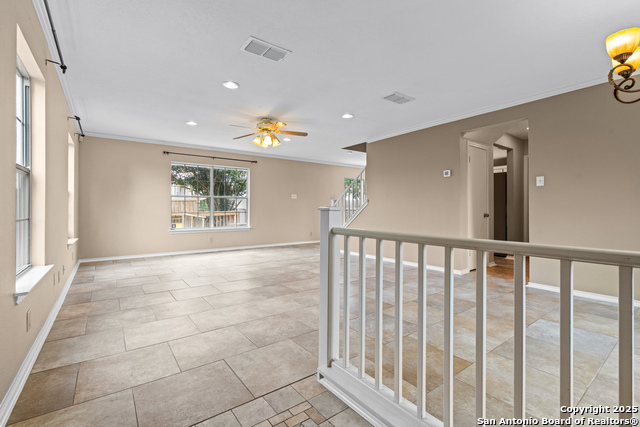 Listing photo id 1 for 7034 Horizon Peak