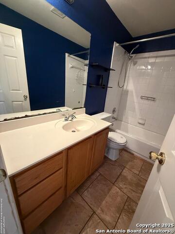 Listing photo id 14 for 6862 Cutting
