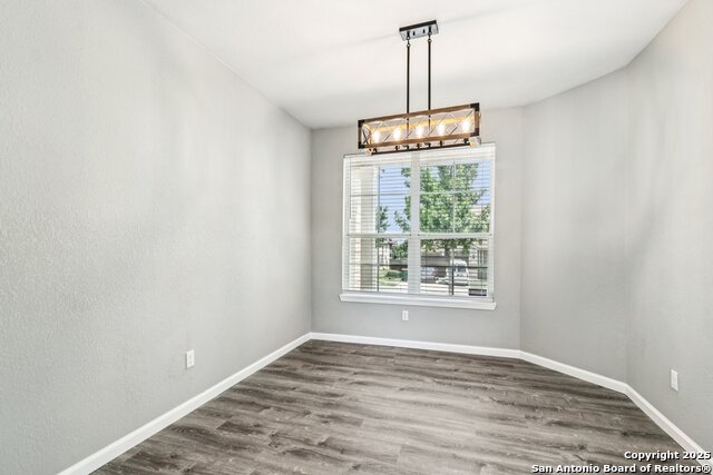 Listing photo id 13 for 9427 Copper Mist