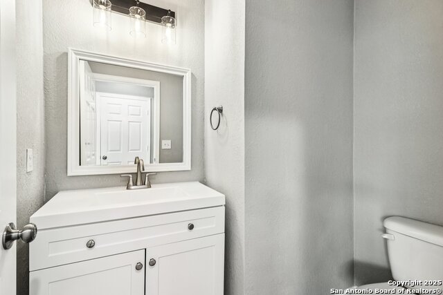 Listing photo id 16 for 9427 Copper Mist