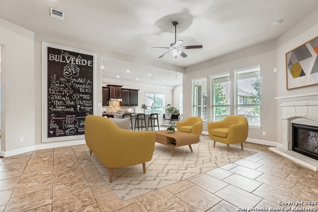 Image 6 of 50 For 32241 Tamarind