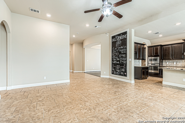 Image 9 of 50 For 32241 Tamarind