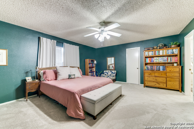 Listing photo id 14 for 9515 Wicklow