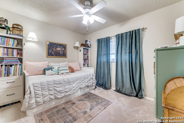 Listing photo id 18 for 9515 Wicklow