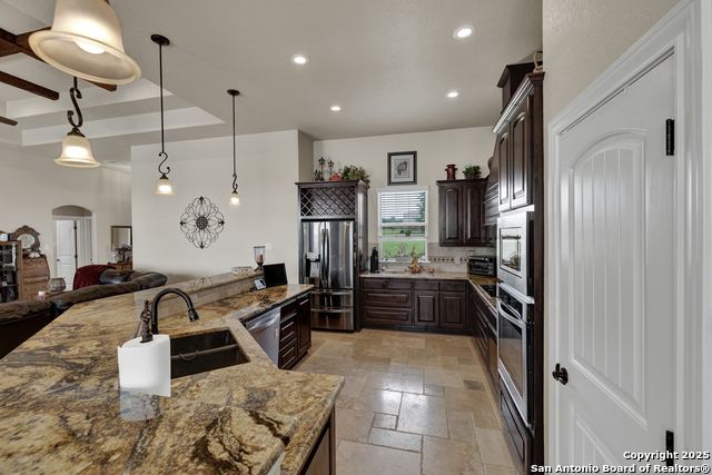 Listing photo id 13 for 108 Westfield