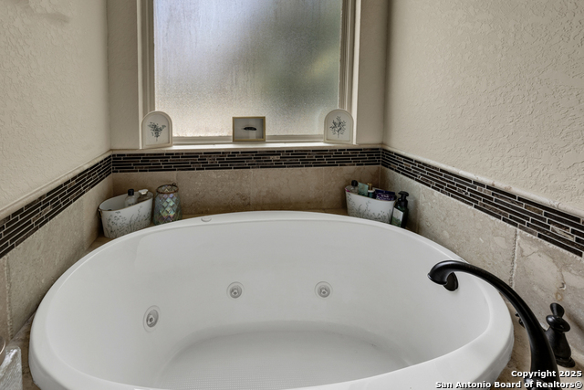 Listing photo id 19 for 108 Westfield
