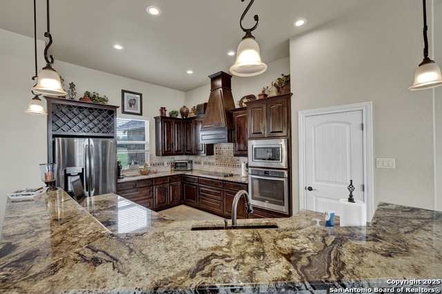 Listing photo id 1 for 108 Westfield